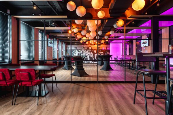 Diner, borrel, feest en vergaderruimte