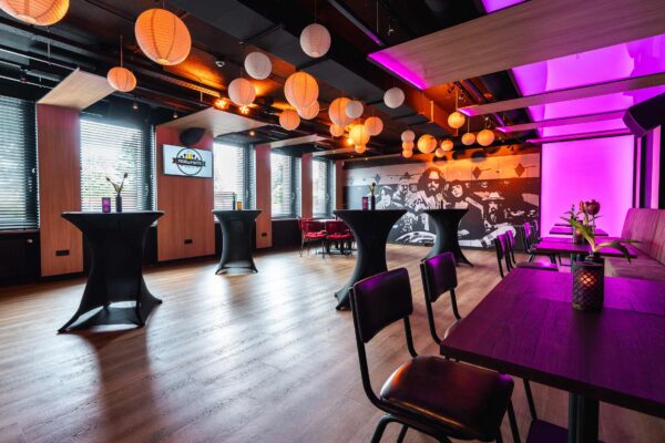 Diner, borrel, feest en vergaderruimte